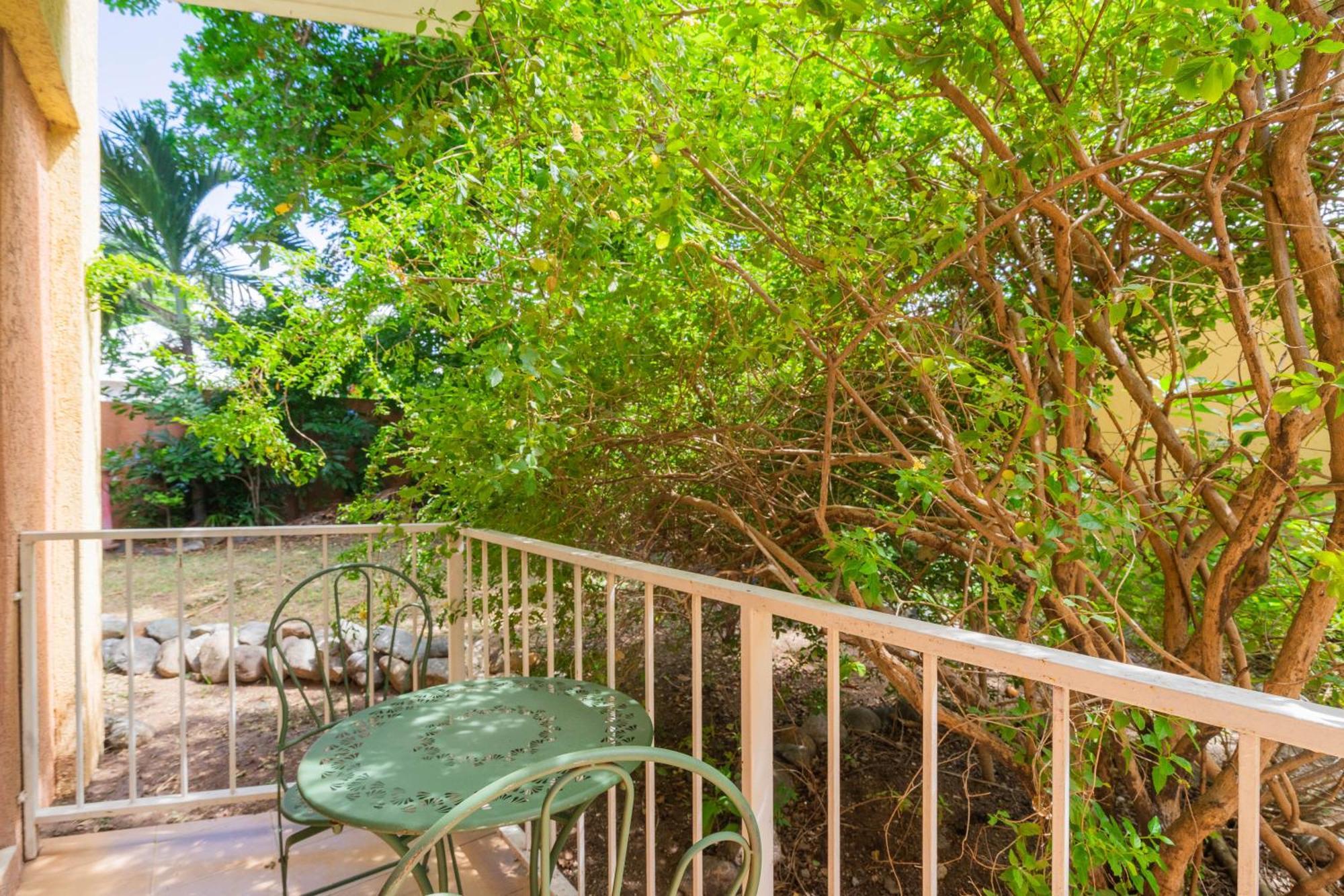 Musgrave Annex- Comfy 1 Bedroom Apartment On The Ground Floor Кингстон Экстерьер фото